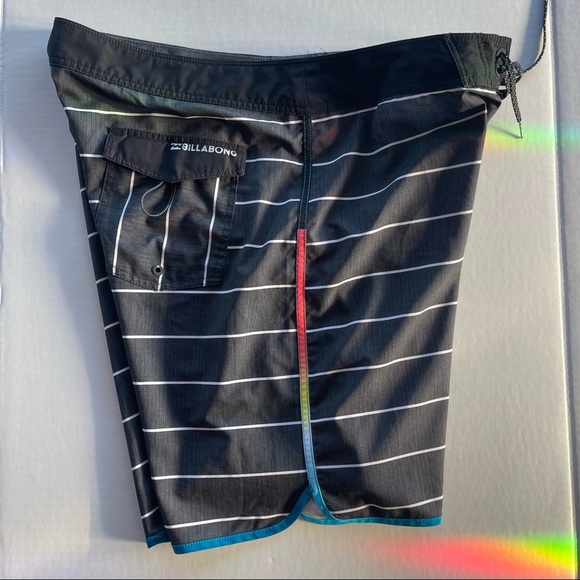 Billabong Board stipe Shorts Men Size 38 - Picture 7 of 16